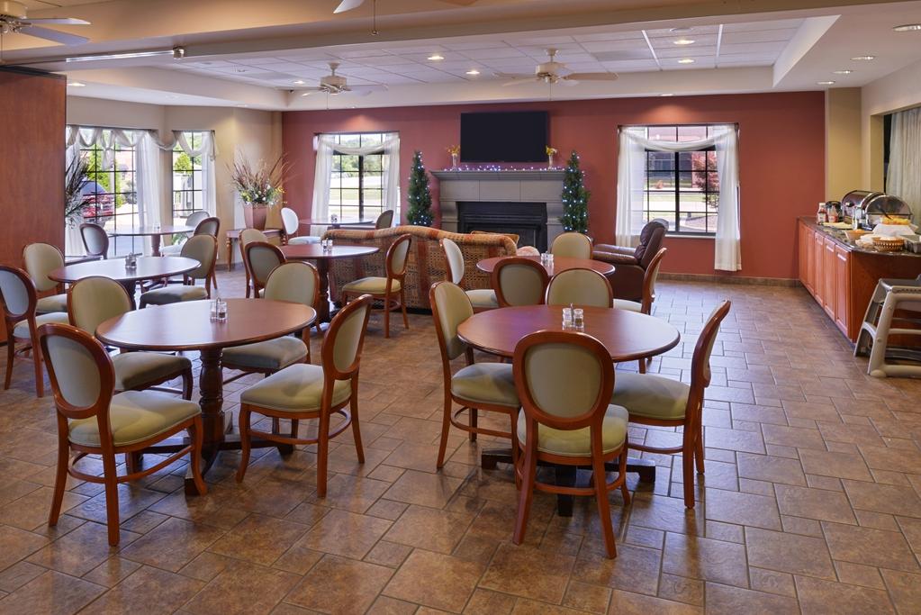 Country Hearth Inn & Suites Edwardsville Facilities photo